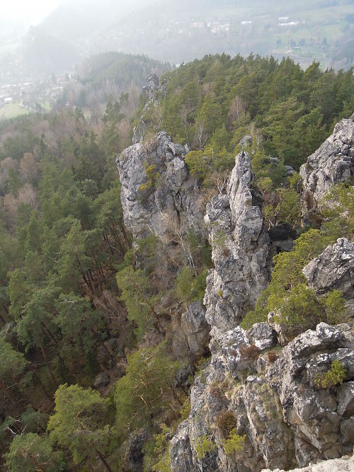 pohled z hebenu Suchch skal na Malou sklu