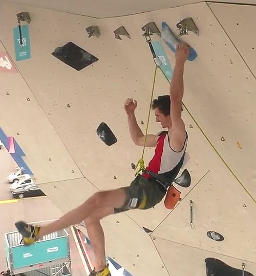 Adam Ondra MS lezen na obtnost kvalifikace