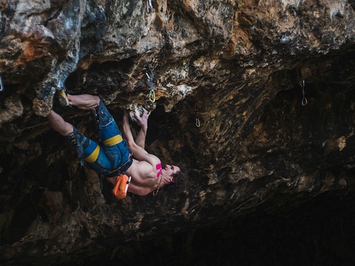 Adam Ondra v Izraeli, foto: Mikul Zubec