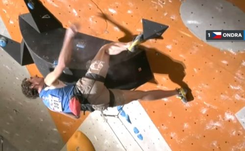 Adam Ondra vyhrv finle ME v lezen na obtnost