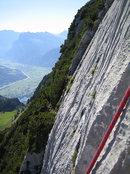 Mattstock, Sudostwand Platte, 180m, (5a,5a,4a,5a,5a)